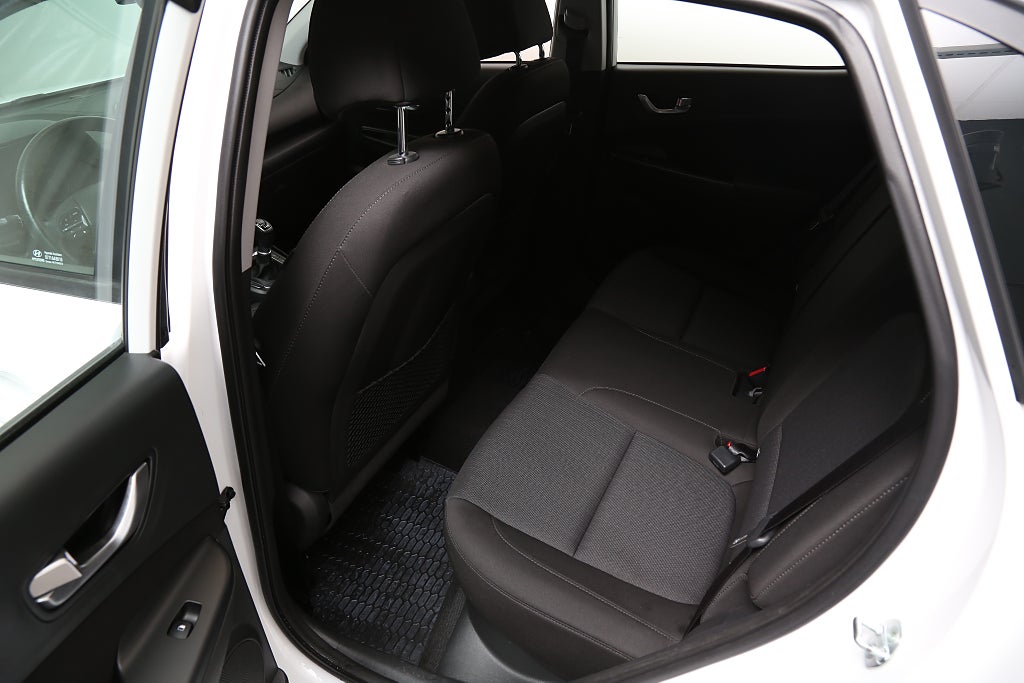 Hyundai Kona 1,0 T-GDI 120hk Essential Kamera Keyless Motorvärmare 2022