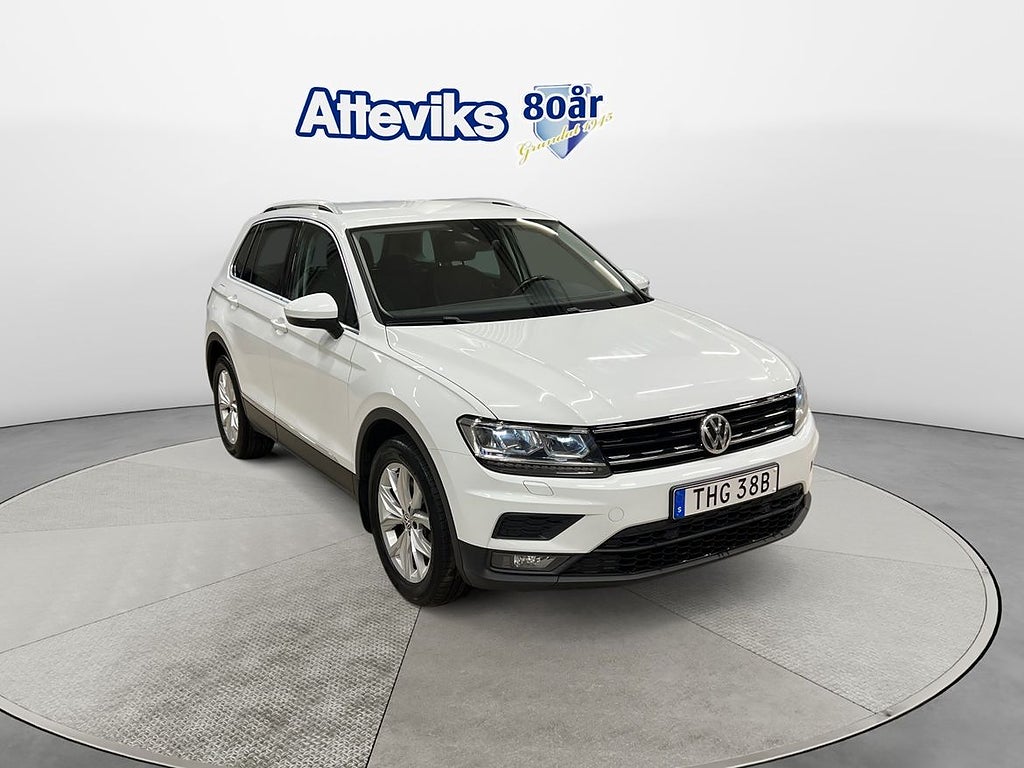 Volkswagen Tiguan 2.0/P-Värmare/El-Baklucka/Carplay/AWD