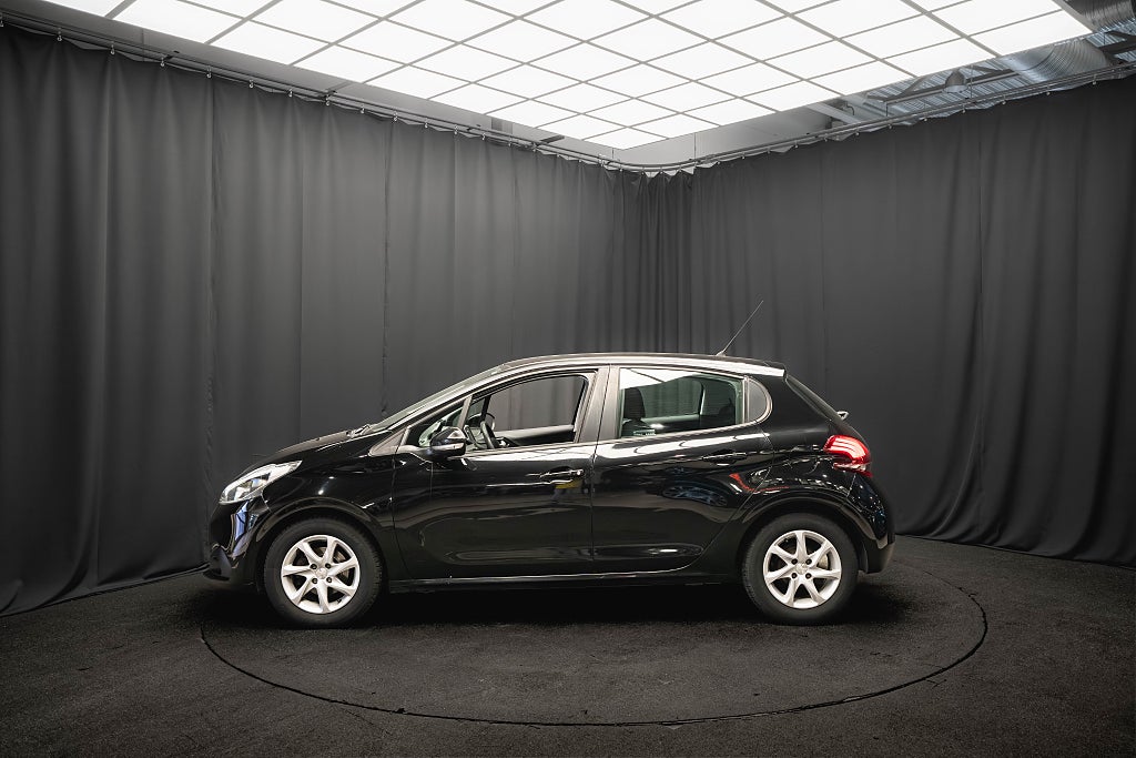 Peugeot 208 1.2 ACTIVE STYLE 5-DÖRRAR