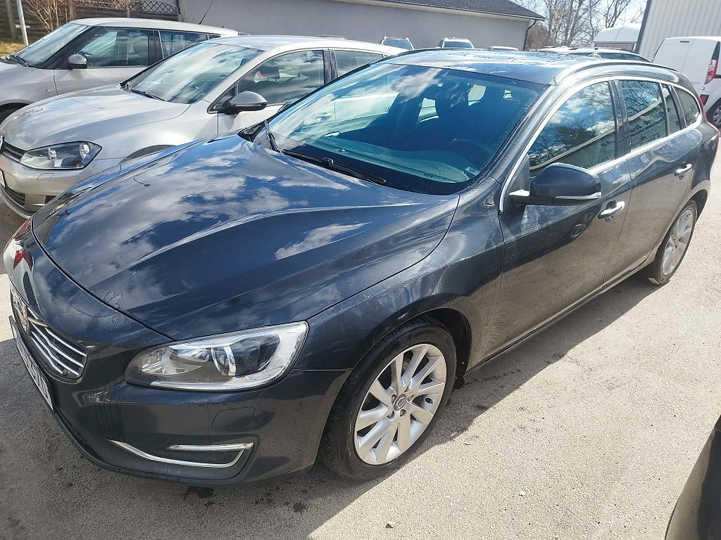 Volvo V60 D3 Geartronic Momentum Euro 5