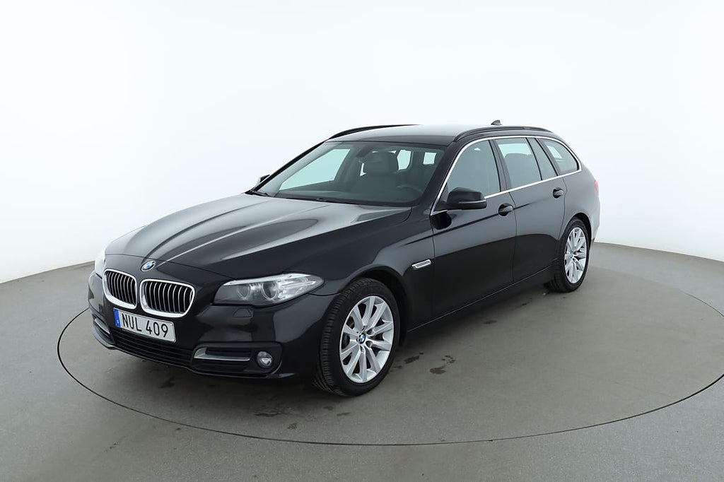BMW 520 d xDrive Touring / Dragkrok, Rattvärme, PDC