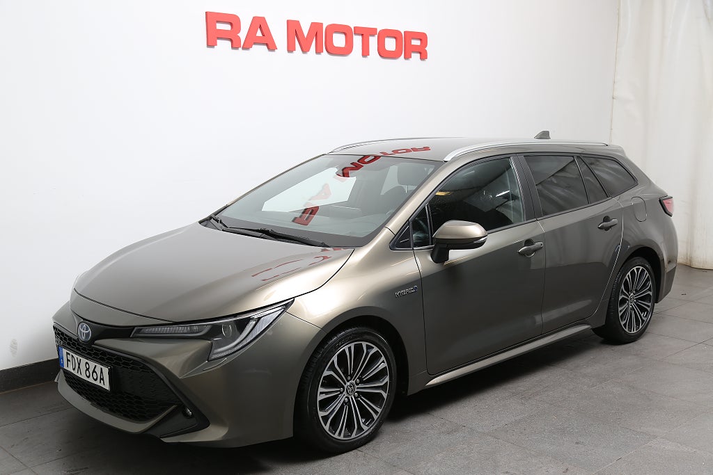 Toyota Corolla Touring Sports Hybrid e-CVT 122hk Style Motorvärmare 2020