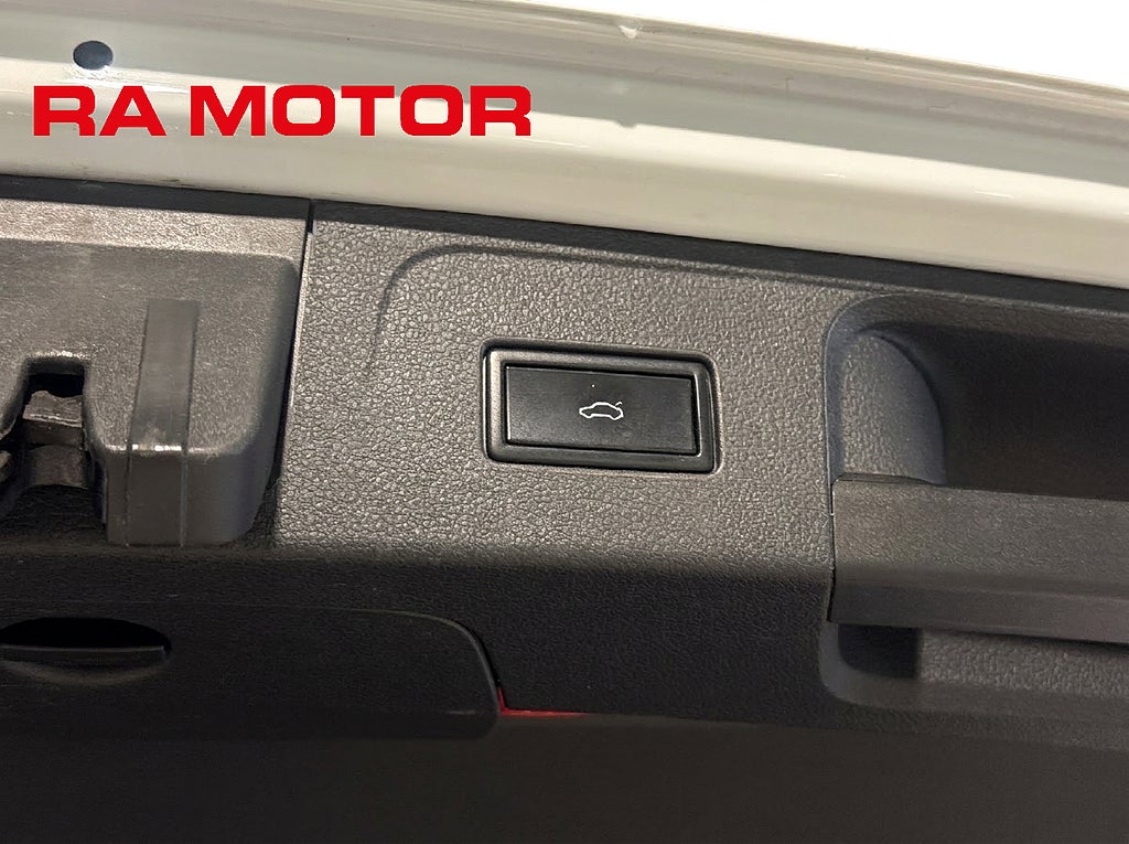 Volkswagen Passat SC 2.0 TDI 150hk | D-Värmare | Drag | Kamera |