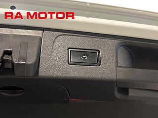 Kombi Volkswagen Passat 25 av 27