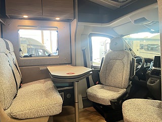 Husbil-halvintegrerad Dethleffs GLOBEBUS PERFORMANCE 4X4 T46 10 av 30