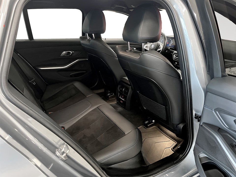 Bild på BMW 330e M-Sport xDrive Touring 292hk Aut CARPLAY DRAG