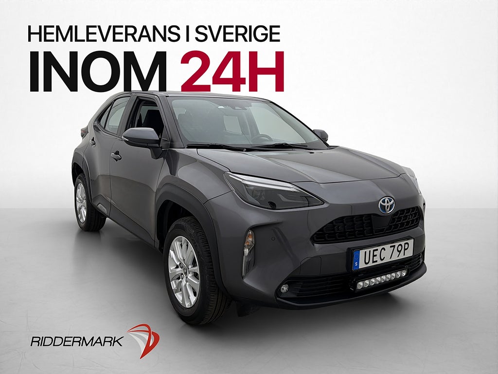 Toyota Yaris Cross Hybrid AWD Active Kamera Sensorer Adaptiv