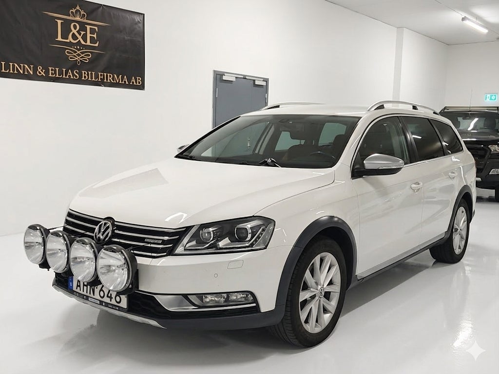 Volkswagen Passat Alltrack 2.0TDI DPF BMT 4X4 Alltrack LÄDER/VÄRMARE/BT/LEVERANS 