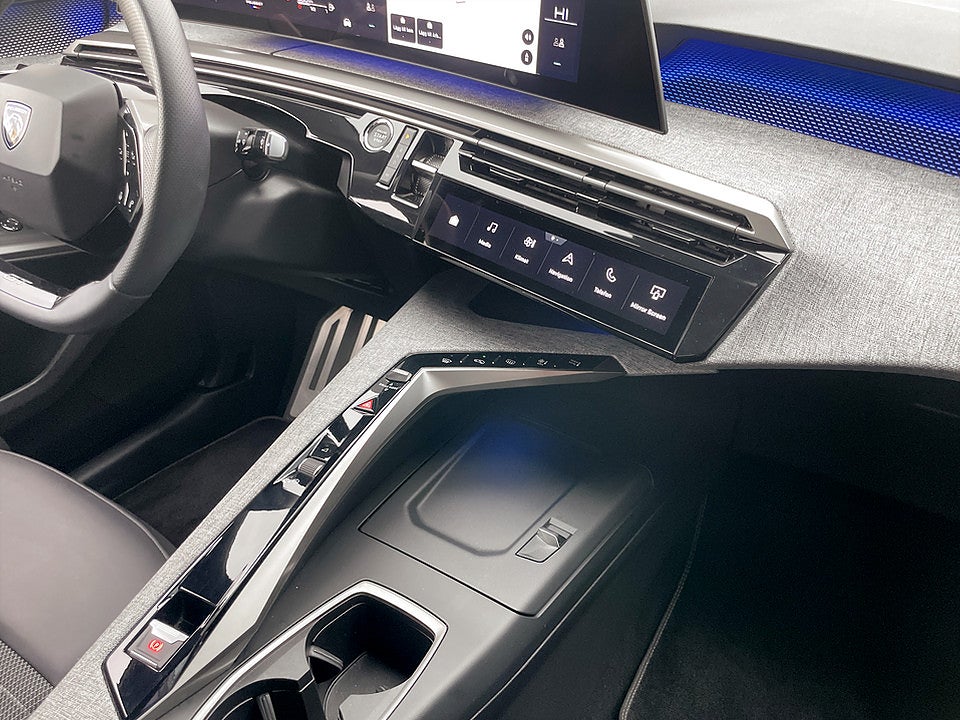 Bild på Peugeot 3008 GT Hybrid 145hk Aut B-KAMERA CARPLAY