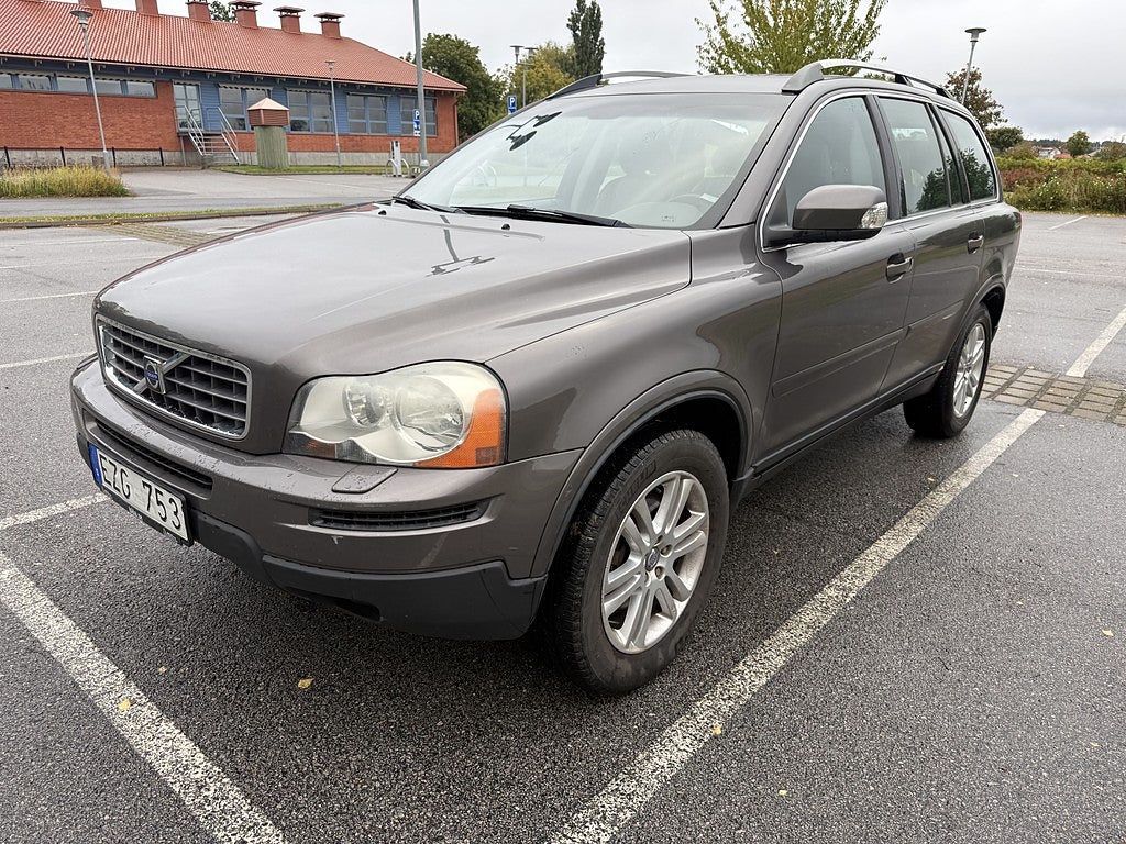 Volvo XC90 7-seater D5 AWD Geartronic Summum Euro 4