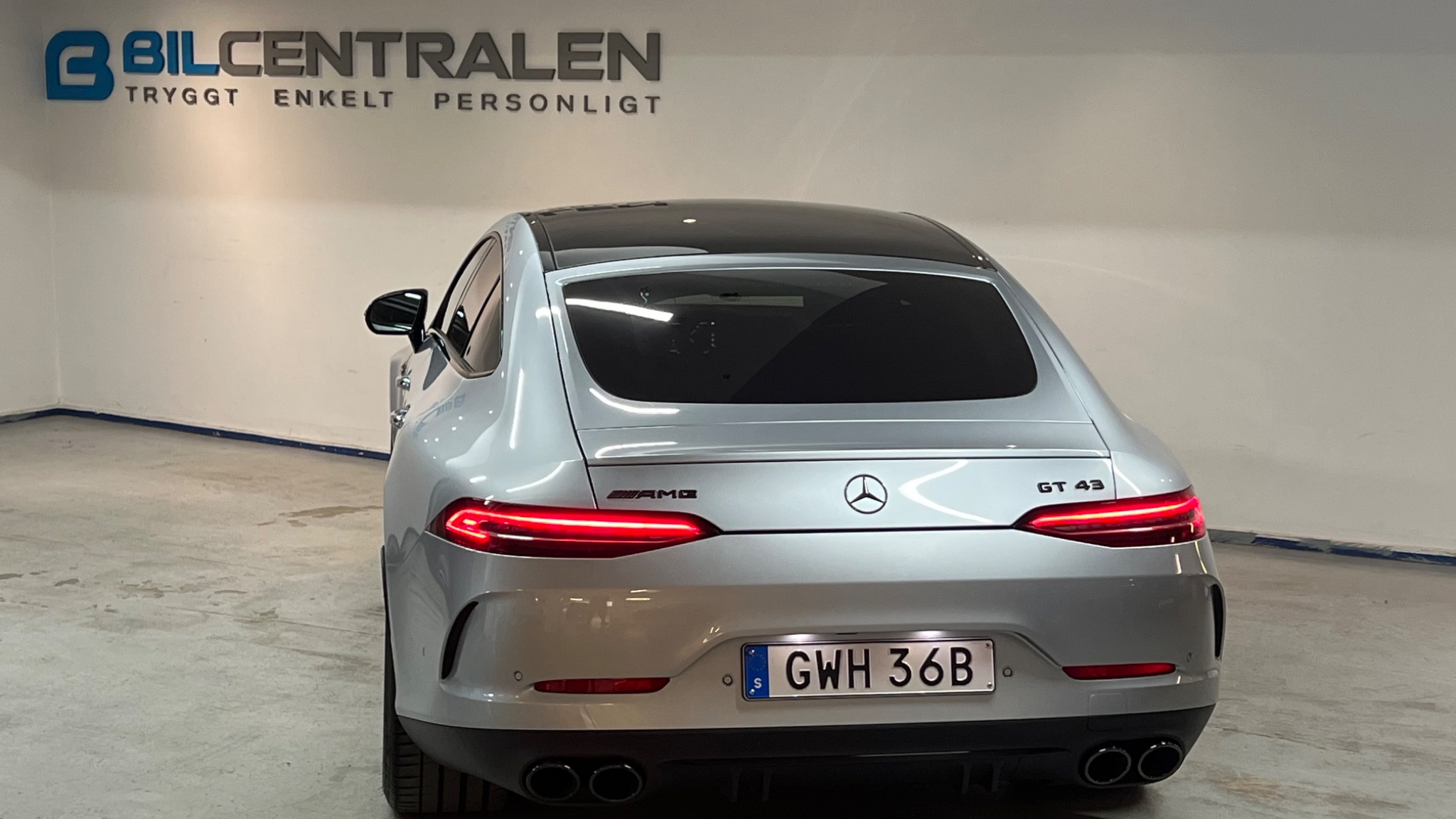 Mercedes-Benz AMG GT 43 4MATIC+ Pano 2023, photo 5/42
