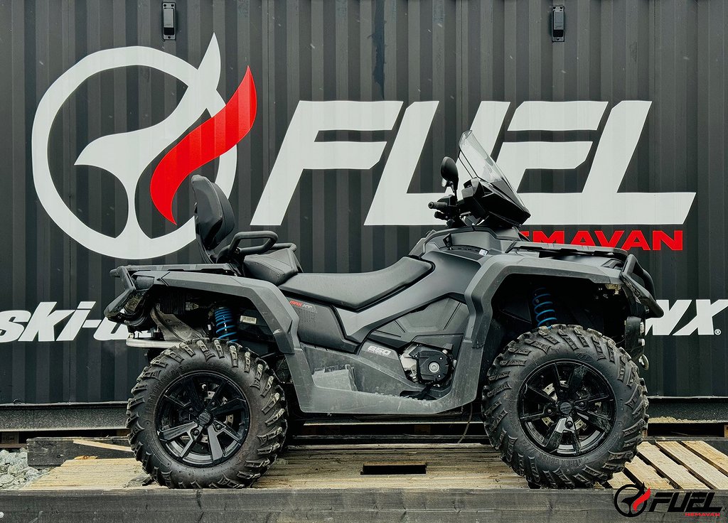 Can-Am Outlander MAX 650 XT