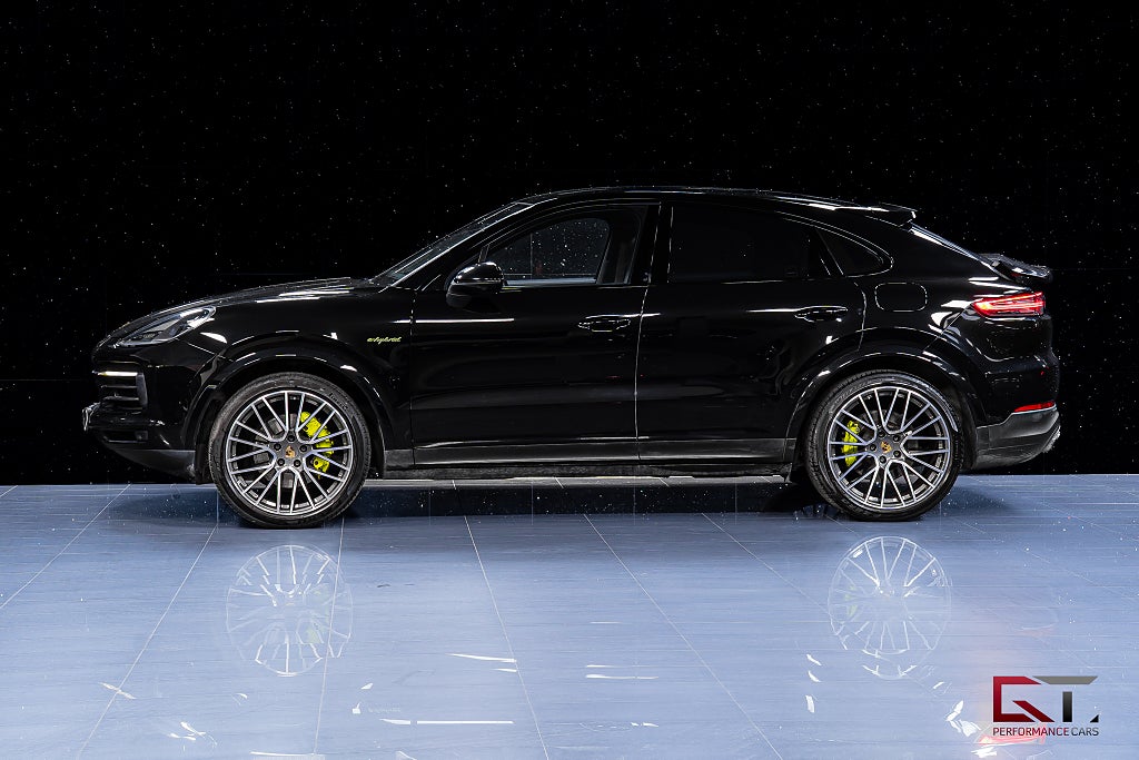 Porsche Cayenne E-Hyb Coupé Platinum Edt MOMS 22" Pano HuD BOSE 14-vägs