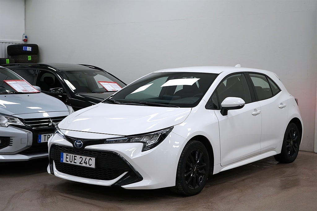 Toyota Corolla 1.8 HYBRID e-CVT BACK-KAMERA APPLE-CARPLAY