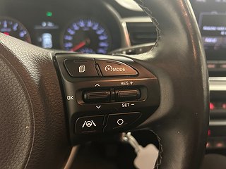 Halvkombi Kia Rio 18 av 22