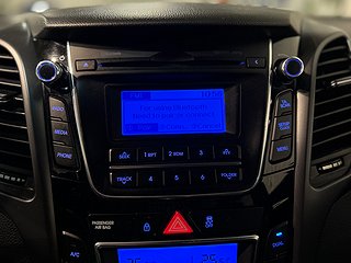 Hyundai i30 5-dörrar 1.6 Premium Mvärm Psens Rattvärme SoV