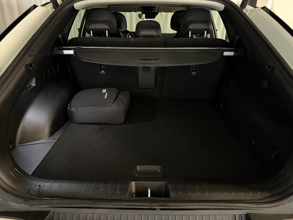 Kia EV6 77.4 kWh Dragkrok Adapt-fart Backkamera Rattvärme bild 18