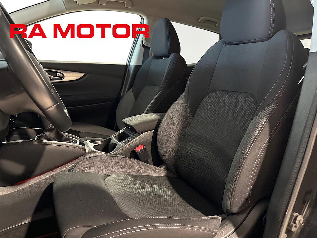 Nissan Qashqai 1.2 115hk Automat N-Connecta | 360° | Navi | Låga mil | 2018