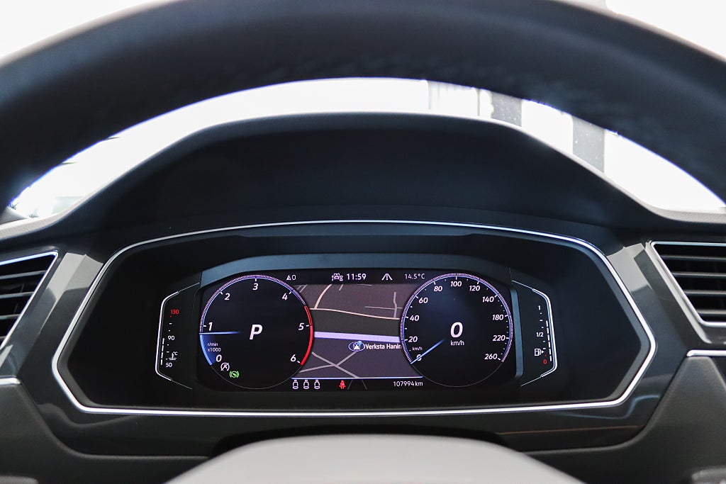 Volkswagen Tiguan 2.0 TDI 4Motion R-Line Värmare Drag Navi