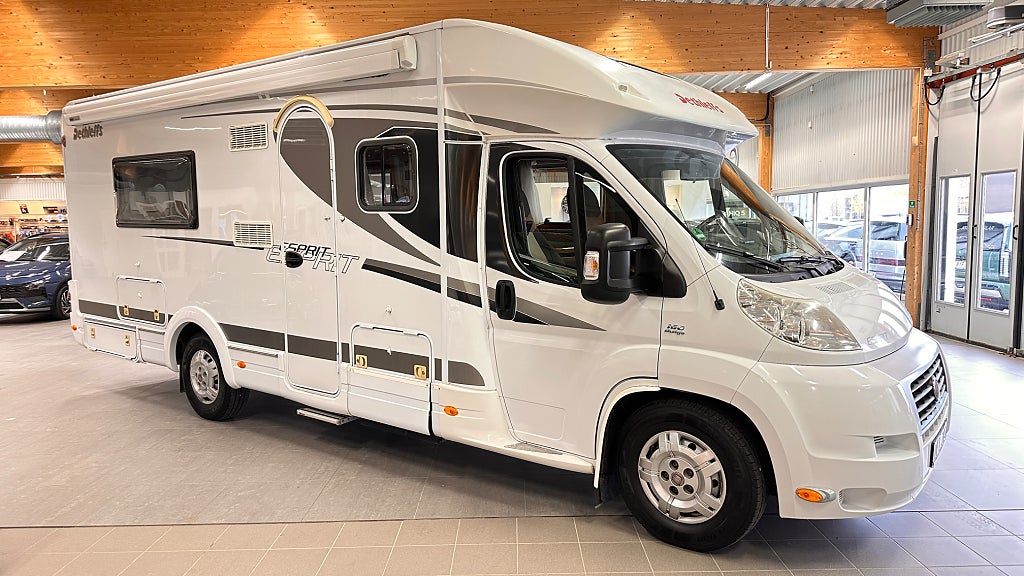 Dethleffs T 7010 Esprit , Alde , Automat, Långbädd, Toa bak