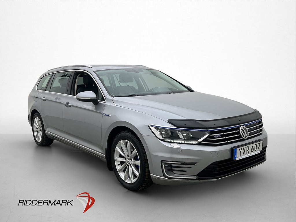Volkswagen Passat GTE 218hk P-Värmare Drag Kamera CarPlay