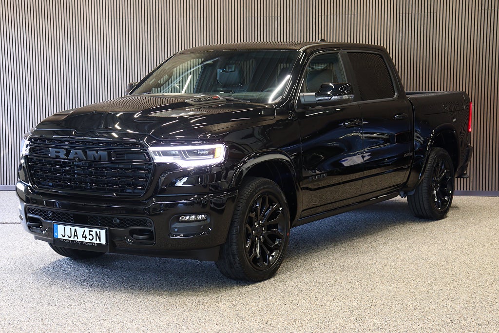 Dodge RAM 1500 Limited Night Rambox 540hk Hurricane