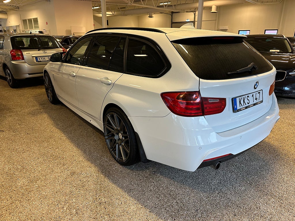 BMW 320D xDrive Touring Steptronic M Sport Euro 5 miniatyr 2