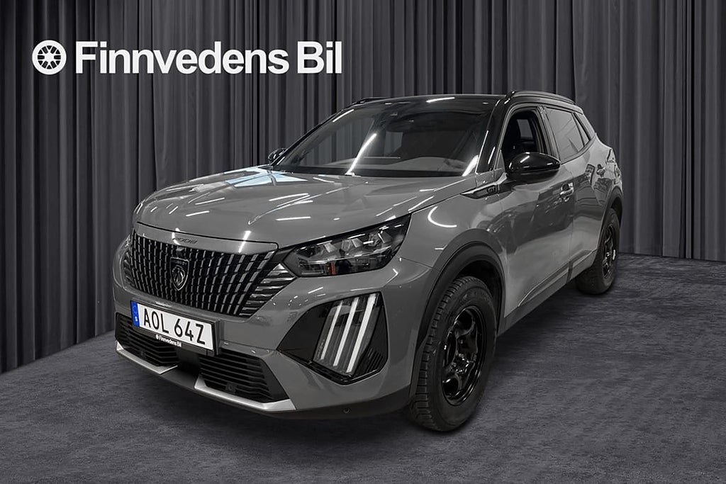 Peugeot 2008 PureTech 130hk *Navi/V-hjul/SE SPEC*