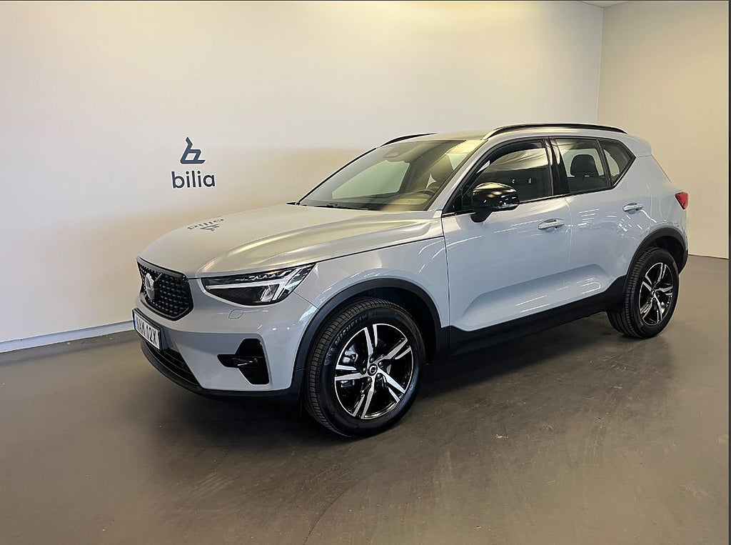 Volvo XC40 B3 FWD Bensin Plus Dark
