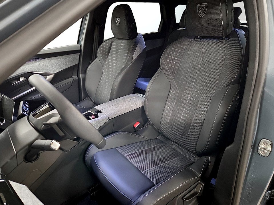 Bild på Peugeot 5008 GT Hybrid 145hk Aut - 7-SITS, B-KAMERA