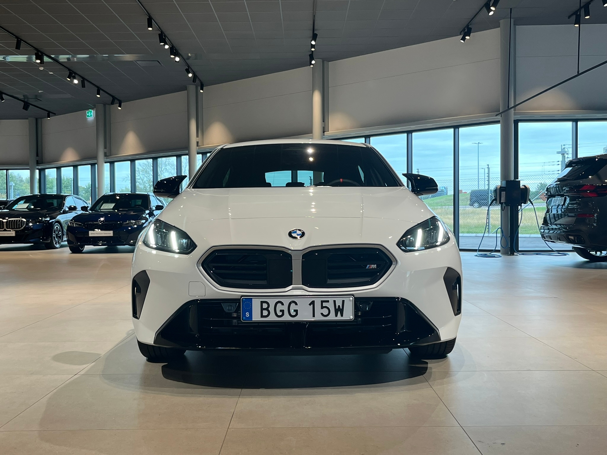 BMW M135i 2027, bild 2/10