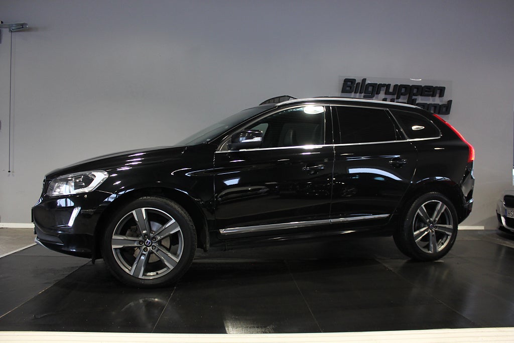 Volvo XC60 D4 AWD Classic, Summum Pano Blis Navi B-kam Drag Skinn