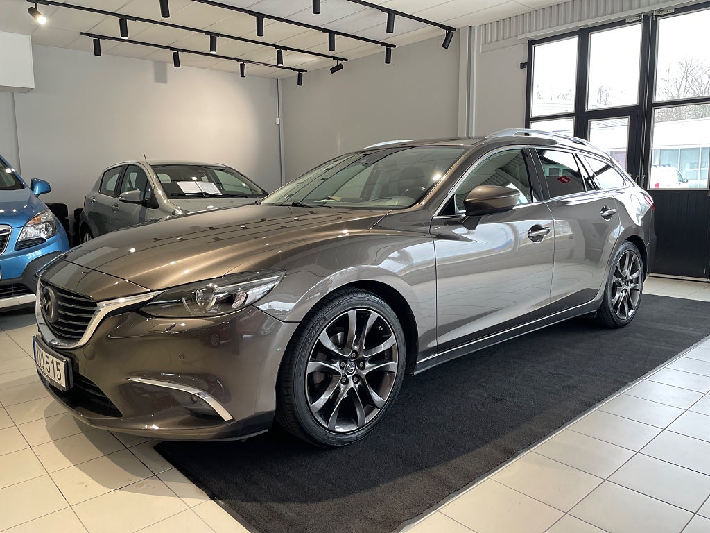 Mazda 6 Wagon 2.2 SKYACTIV-D AWD *Kamera, BOSE, HUD, Skinn