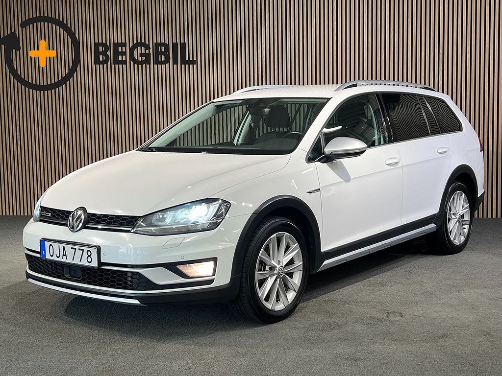 Volkswagen Golf Alltrack 2.0 TDI DSG 4Motion 187 HK I Dragkrok I Värmare I Adp f