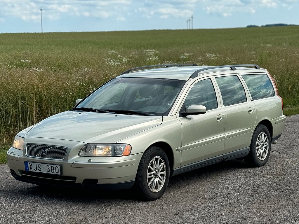 Volvo V70 2.4 Business | NYBES 