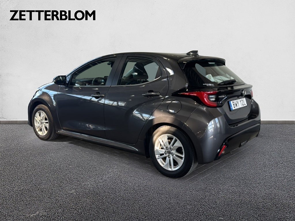 Halvkombi Mazda 2 3 av 14