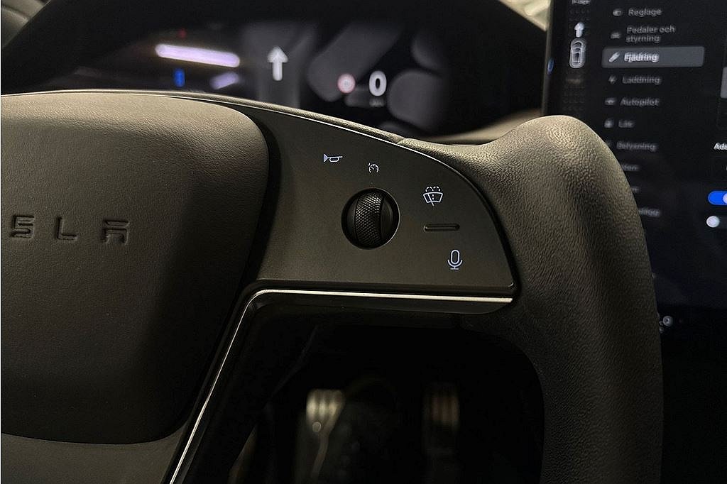 Tesla Model S Model S, 670hk, 2023, YOKE, Pano, Autopilot, MOMS
