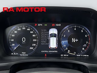 SUV Volvo XC40 18 av 27