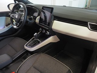 Halvkombi Renault Clio 9 av 25