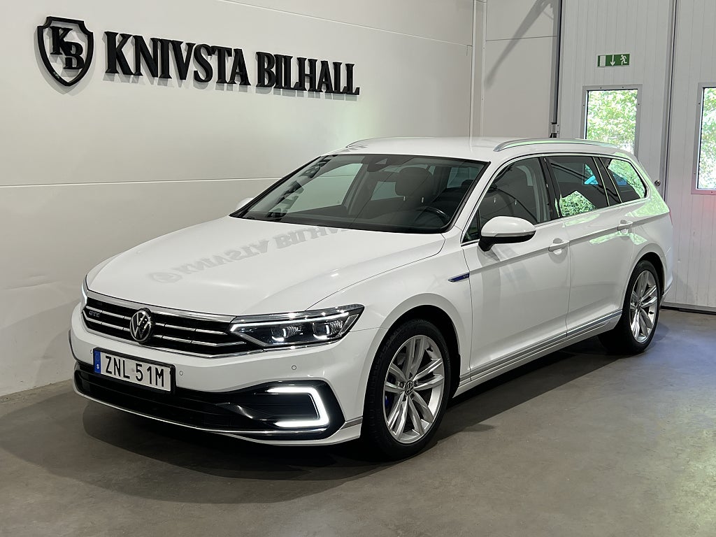 Volkswagen Passat Sportscombi GTE 1.4 TSI Executive Cockpit Drag 218hk