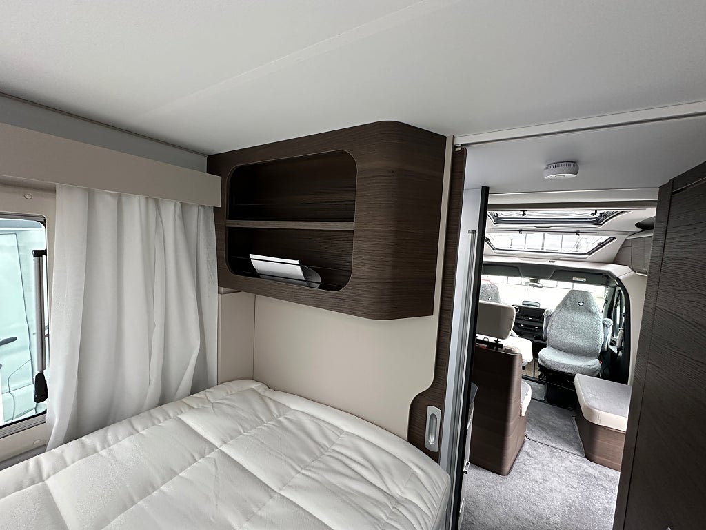 Adria 670SL MB Coral Supreme  9G-Tronic Automat 170Hk 275 Mil thumbnail