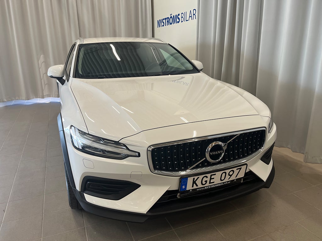 Volvo V60 Cross Country B4 AWD Geartronic Advanced Navi Pro Edition Euro 6 Drag thumbnail