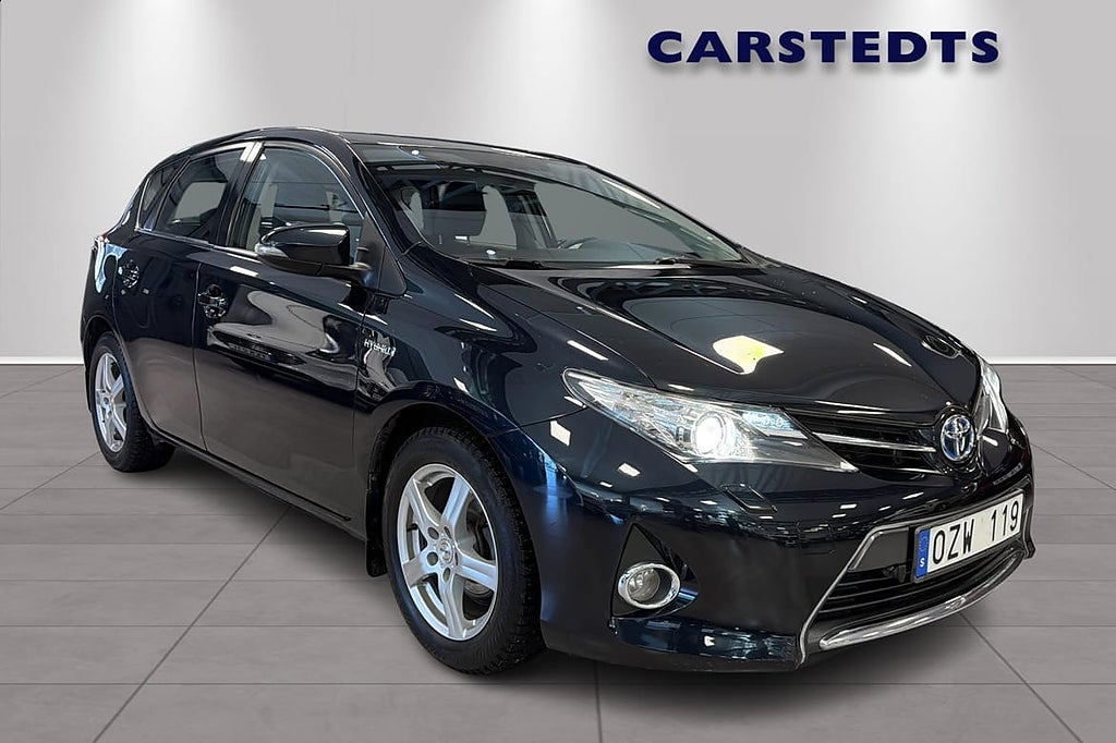 Toyota Auris Hybrid 136hk Active M-Värmare Kamera