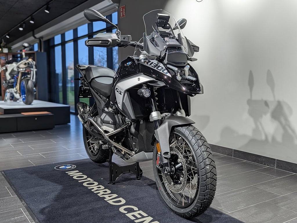 BMW R1300GS/Touringpaket, 3st väskor & 5 års garanti på köpet!/3,45%