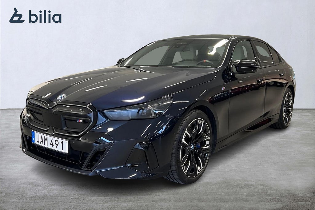 BMW i5 M60 xDrive Sedan M-sport Pro | Innovation | Comfort 