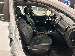Kia Sportage 2.0 CRDi AWD S&V-däck/MoK/Drag/Kamera/Pano/S&V