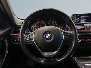 BMW 320D xDrive M Performance Kamera/Rattvärme/SoV-Däck/MoK/Drag – bild 9