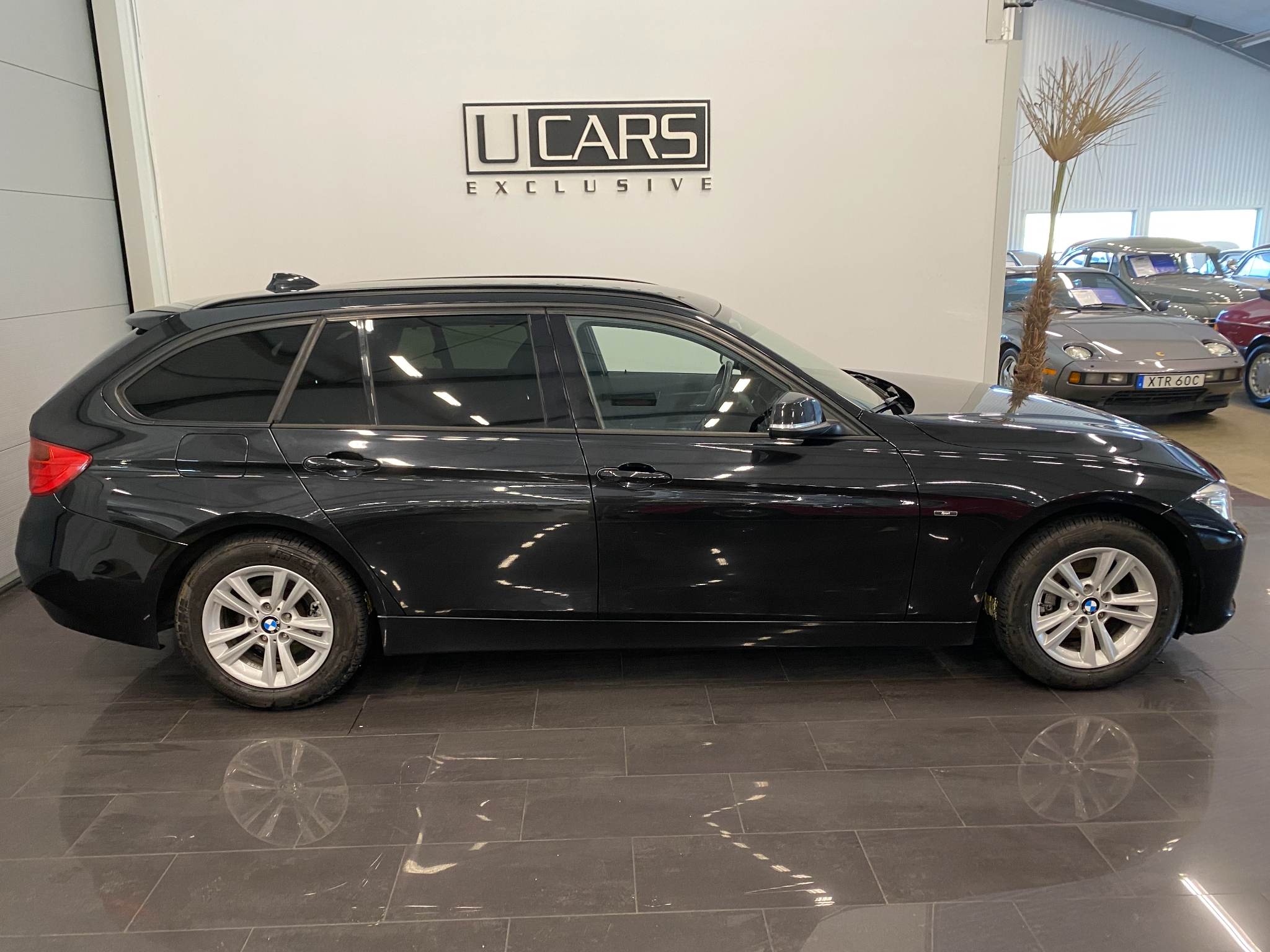 BMW 320 2014, bild 2/10