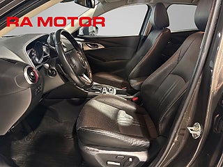 Halvkombi Mazda CX-3 9 av 24