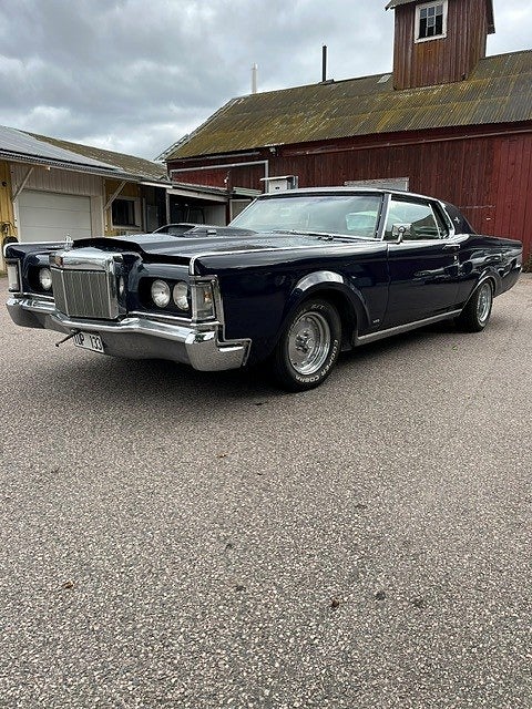 Lincoln Continental Mark III 7.5 V8 SelectShift